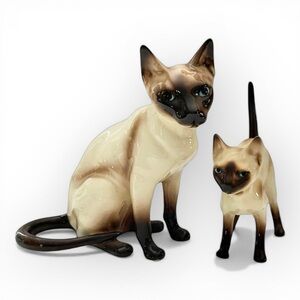 Lefton Siamese Cat and Kitten Figurines Blue Eyes Mid Century Japan